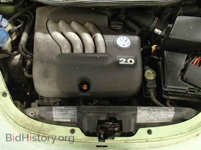 2000 VOLKSWAGEN BEETLE - VIN: 3VWCC21C4YM458171 - Фото 7