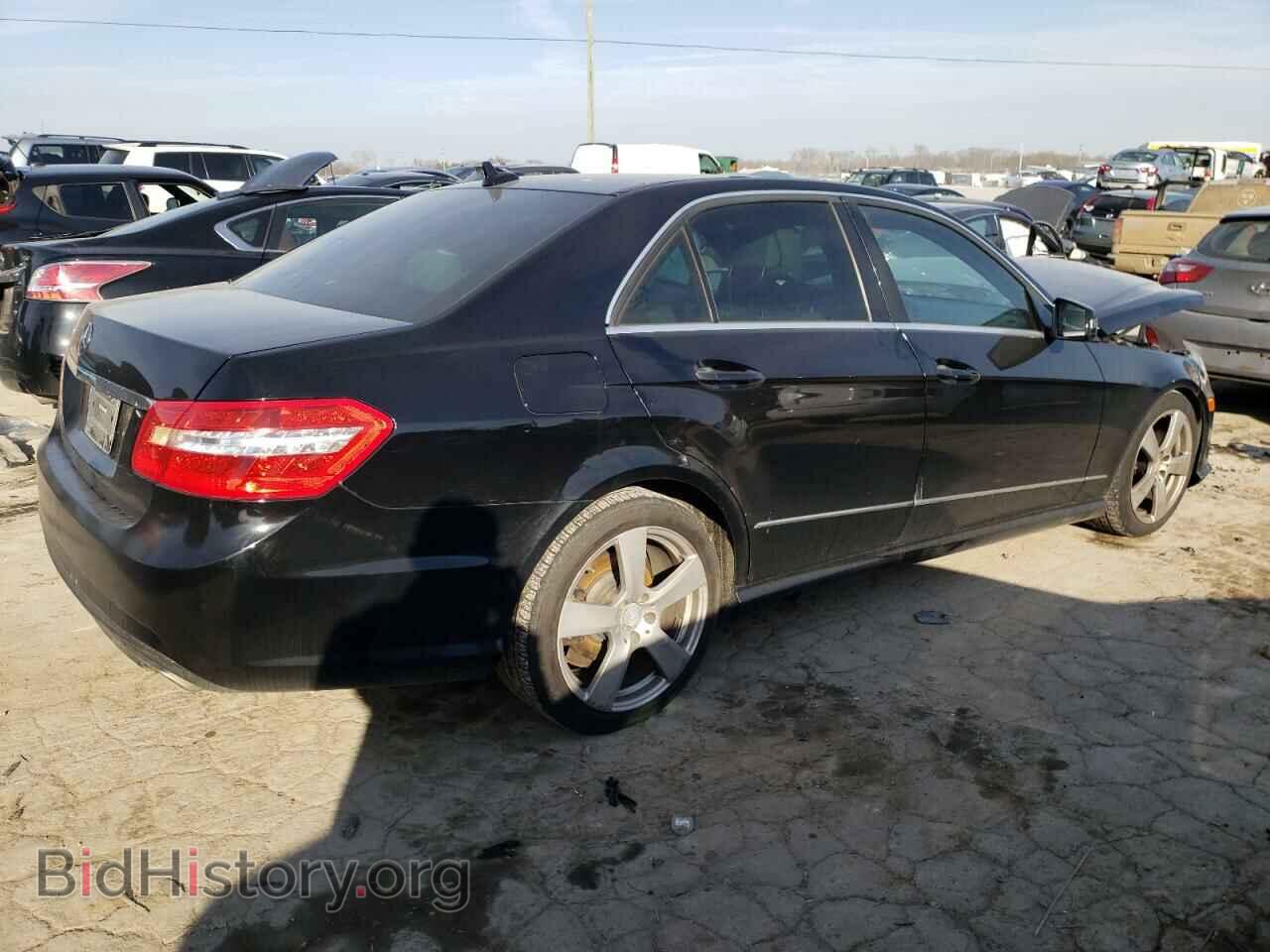 2011 MERCEDES-BENZ E-CLASS - VIN: WDDHF5GB6BA357921 - Фото 3