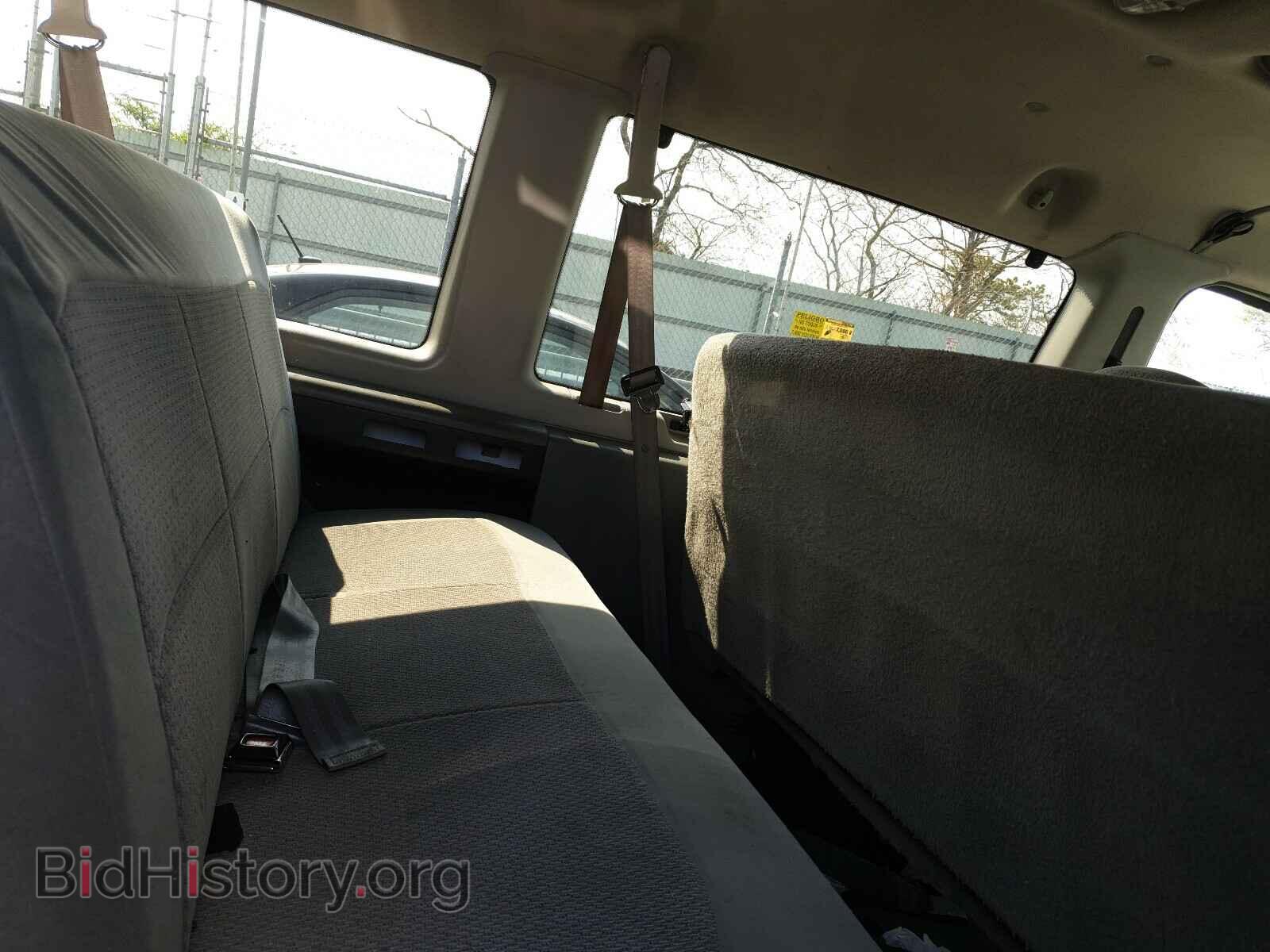 2006 FORD ECONOLINE - VIN: 1FBSS31L06DA42509 - Фото 6
