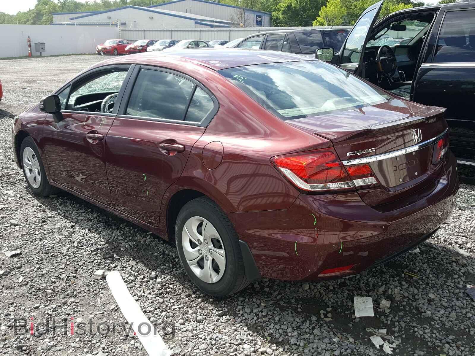 2013 HONDA CIVIC - VIN: 2HGFB2F58DH555588 - Фото 3