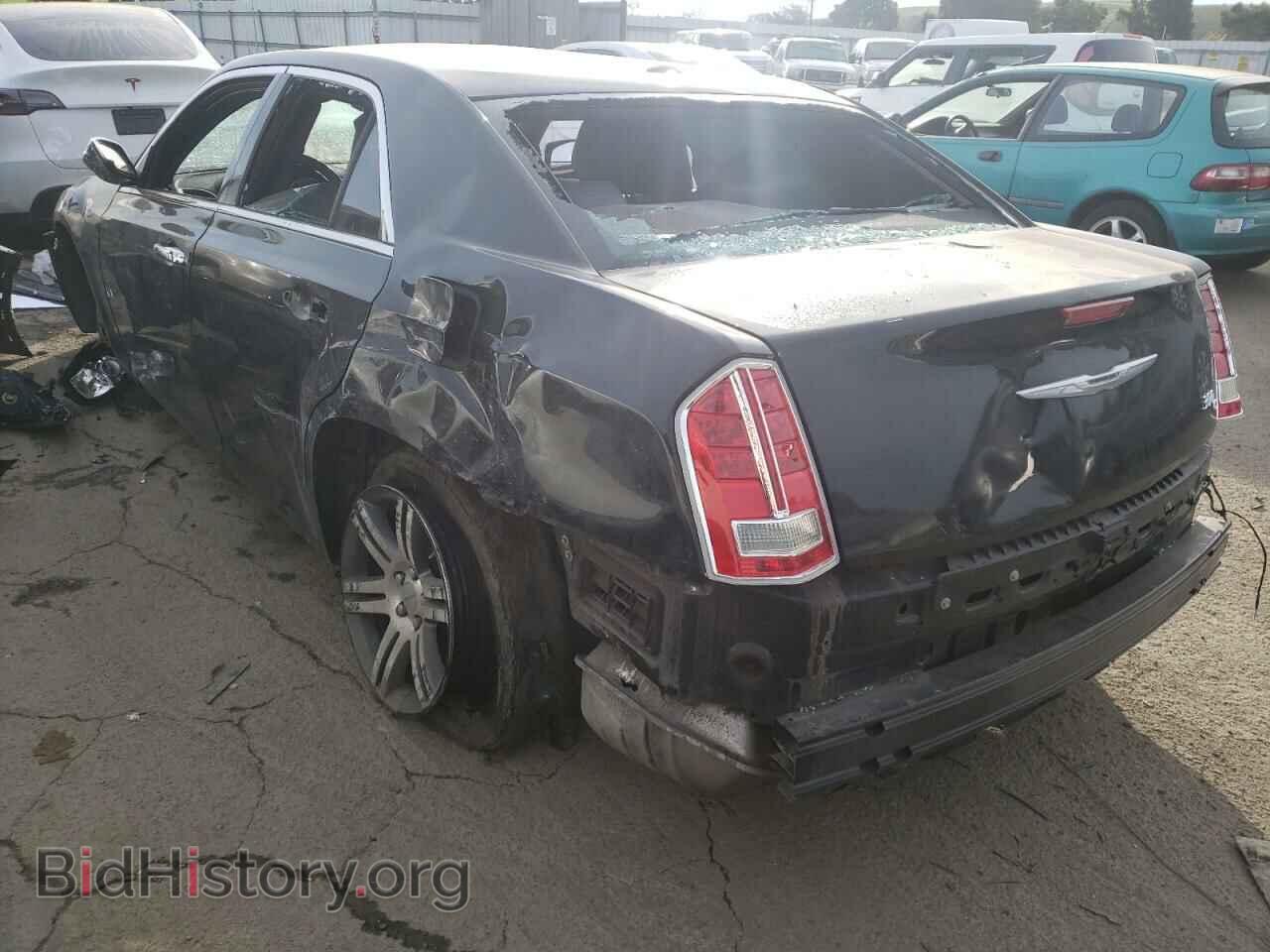 2012 CHRYSLER 300 - VIN: 2C3CCAET7CH197704 - Photo 2