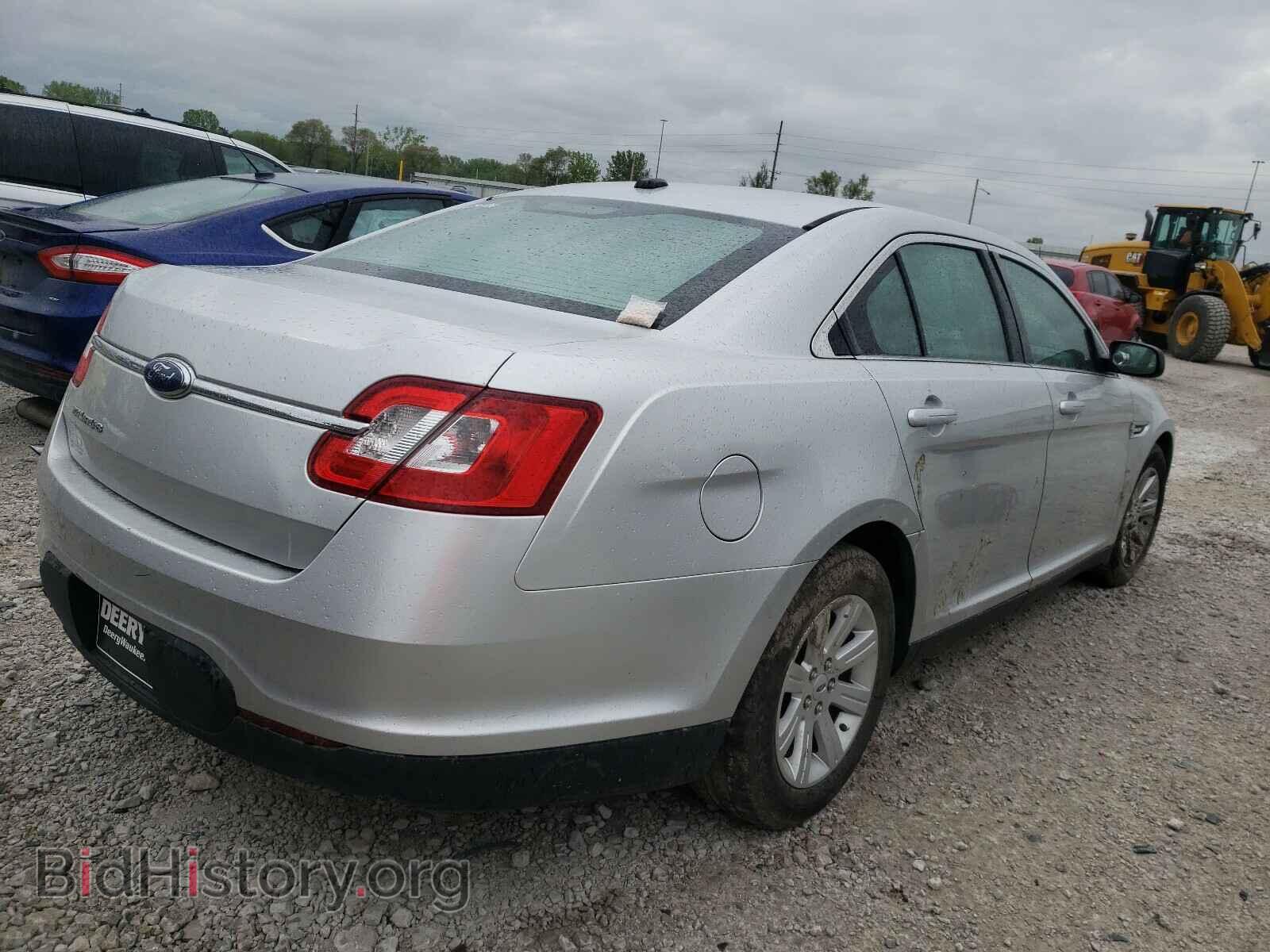 2010 FORD TAURUS - VIN: 1FAHP2DW1AG117870 - Фото 4