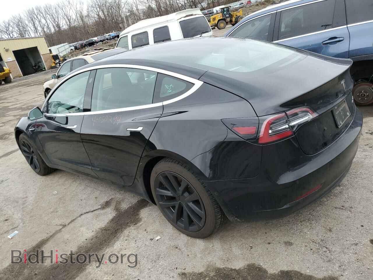 2019 TESLA MODEL 3 - VIN: 5YJ3E1EBXKF197035 - Photo 2