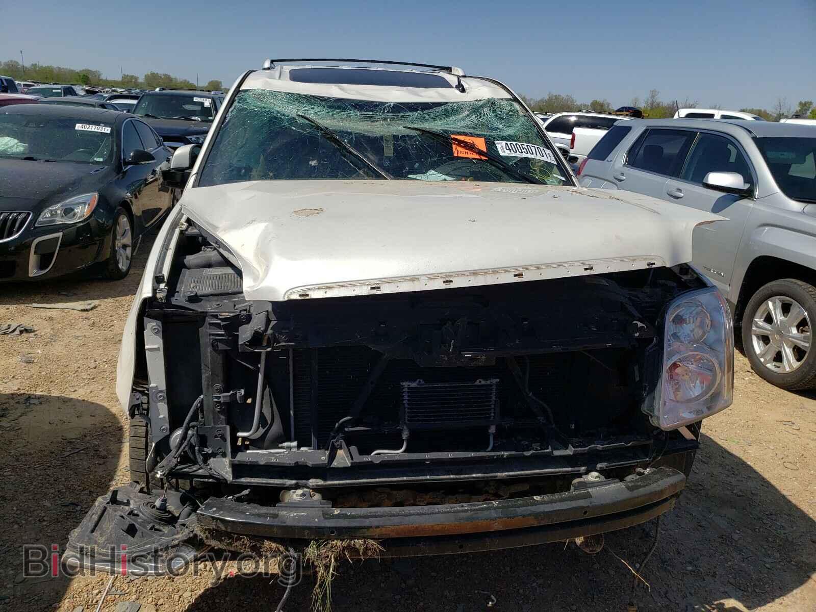 2011 GMC YUKON - VIN: 1GKS2EEF9BR140211 - Фото 9