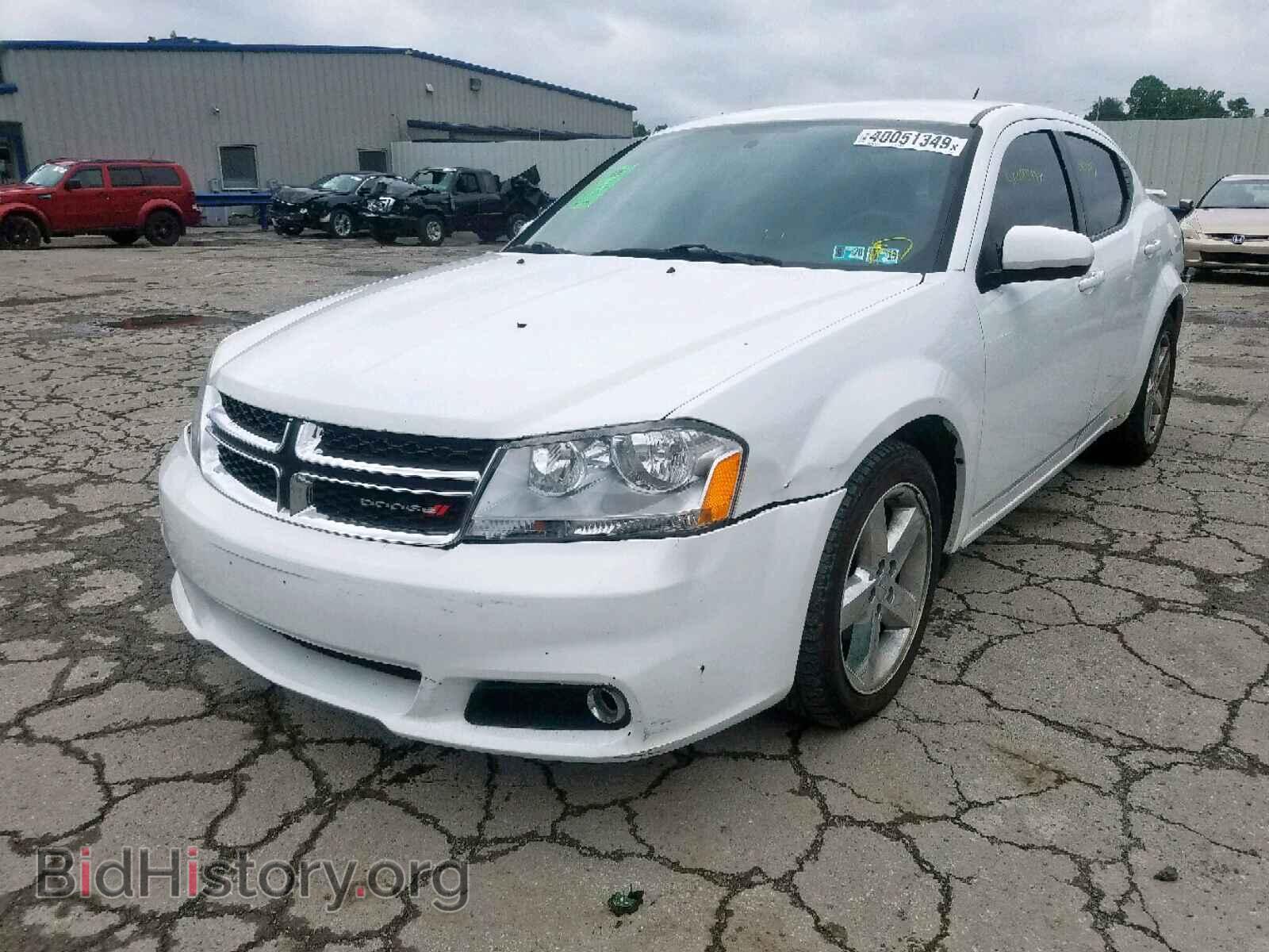 2011 DODGE AVENGER - VIN: 1B3BD2FB7BN588939 - Фото 2
