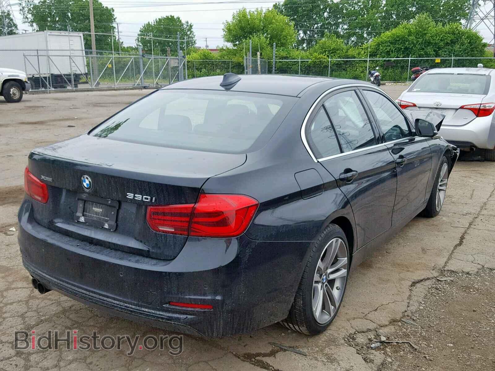 2017 BMW 3 SERIES - VIN: WBA8D9C55HK678078 - Фото 4