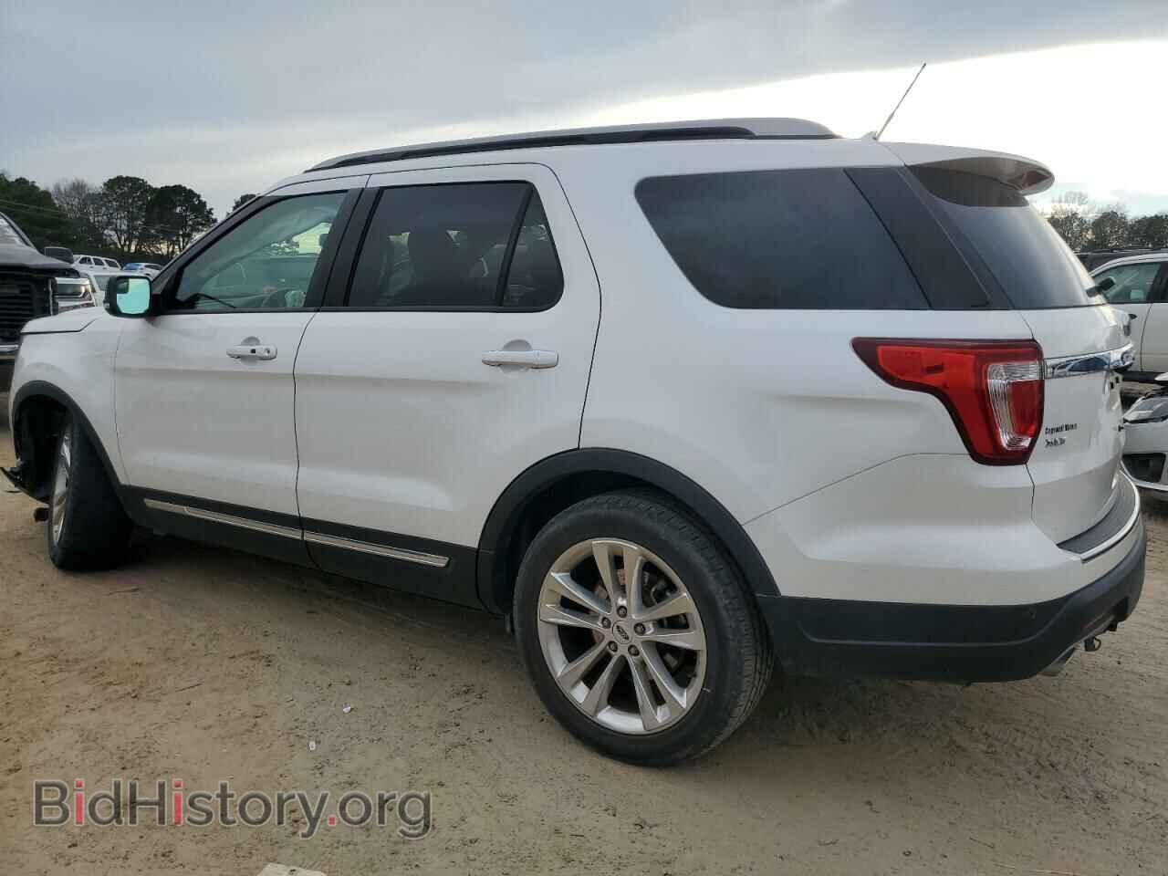 2018 FORD EXPLORER - VIN: 1FM5K7D82JGB84757 - Фото 2