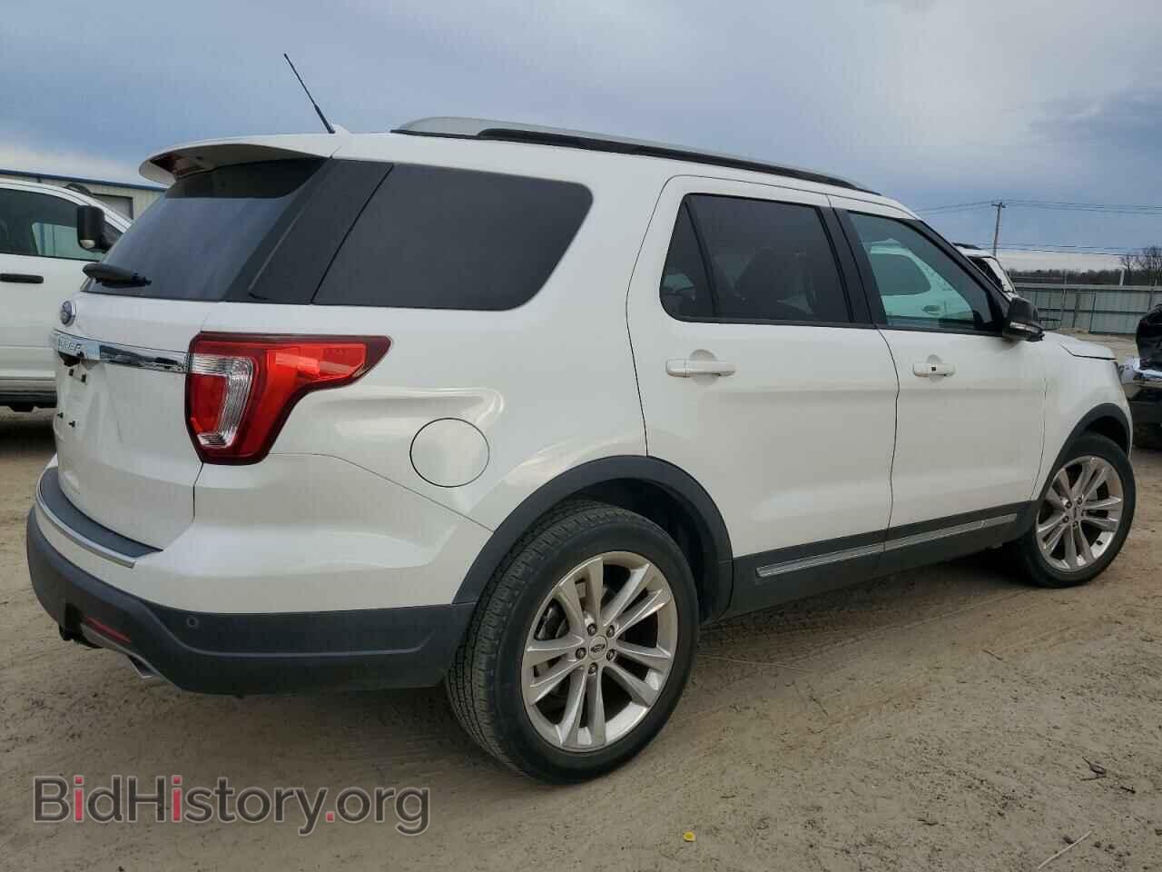 2018 FORD EXPLORER - VIN: 1FM5K7D82JGB84757 - Фото 3