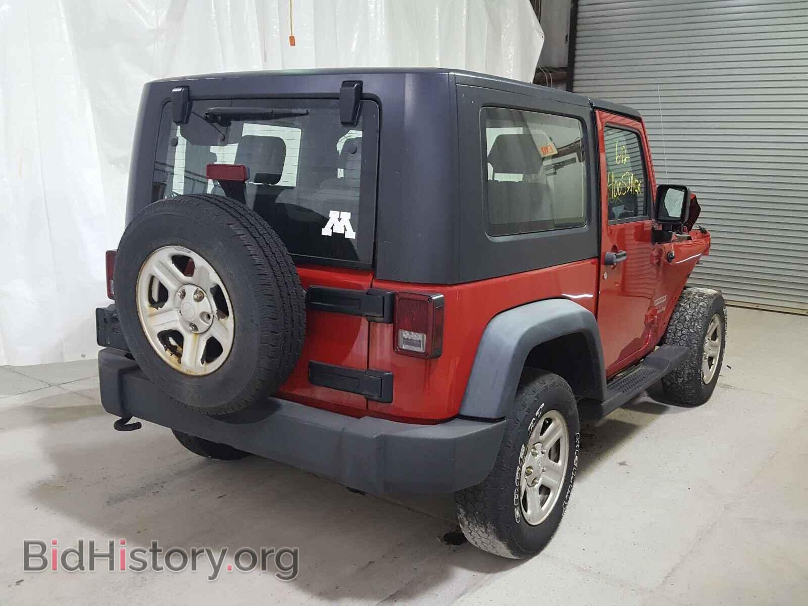 2010 JEEP WRANGLER - VIN: 1J4AA2D1XAL135965 - Фото 4