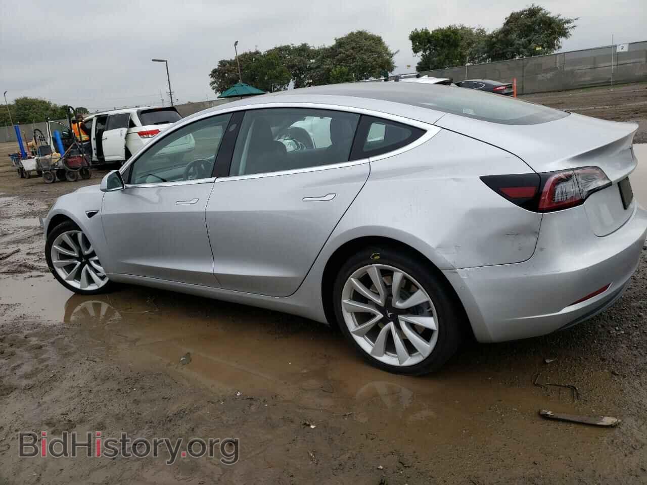 2018 TESLA MODEL 3 - VIN: 5YJ3E1EA3JF003483 - Фото 2