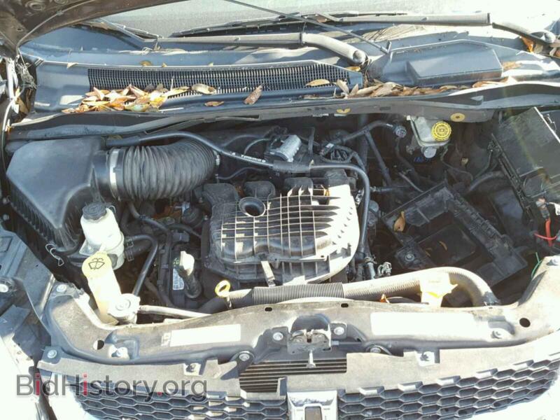 2011 Dodge CARAVAN (VIN 2D4RN5DG2BR674644) — photo 7 of 10