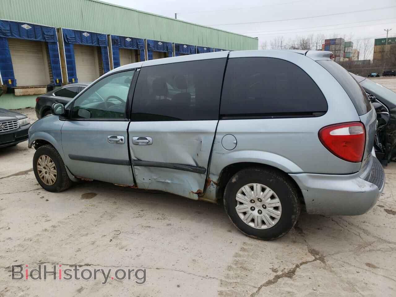 2006 CHRYSLER MINIVAN - VIN: 1A4GP45R46B645363 - Фото 2