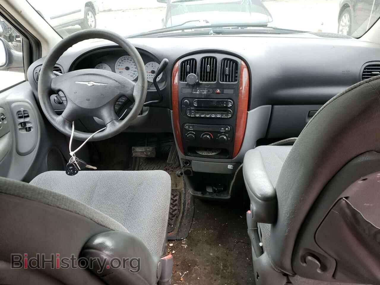 2006 CHRYSLER MINIVAN - VIN: 1A4GP45R46B645363 - Фото 8