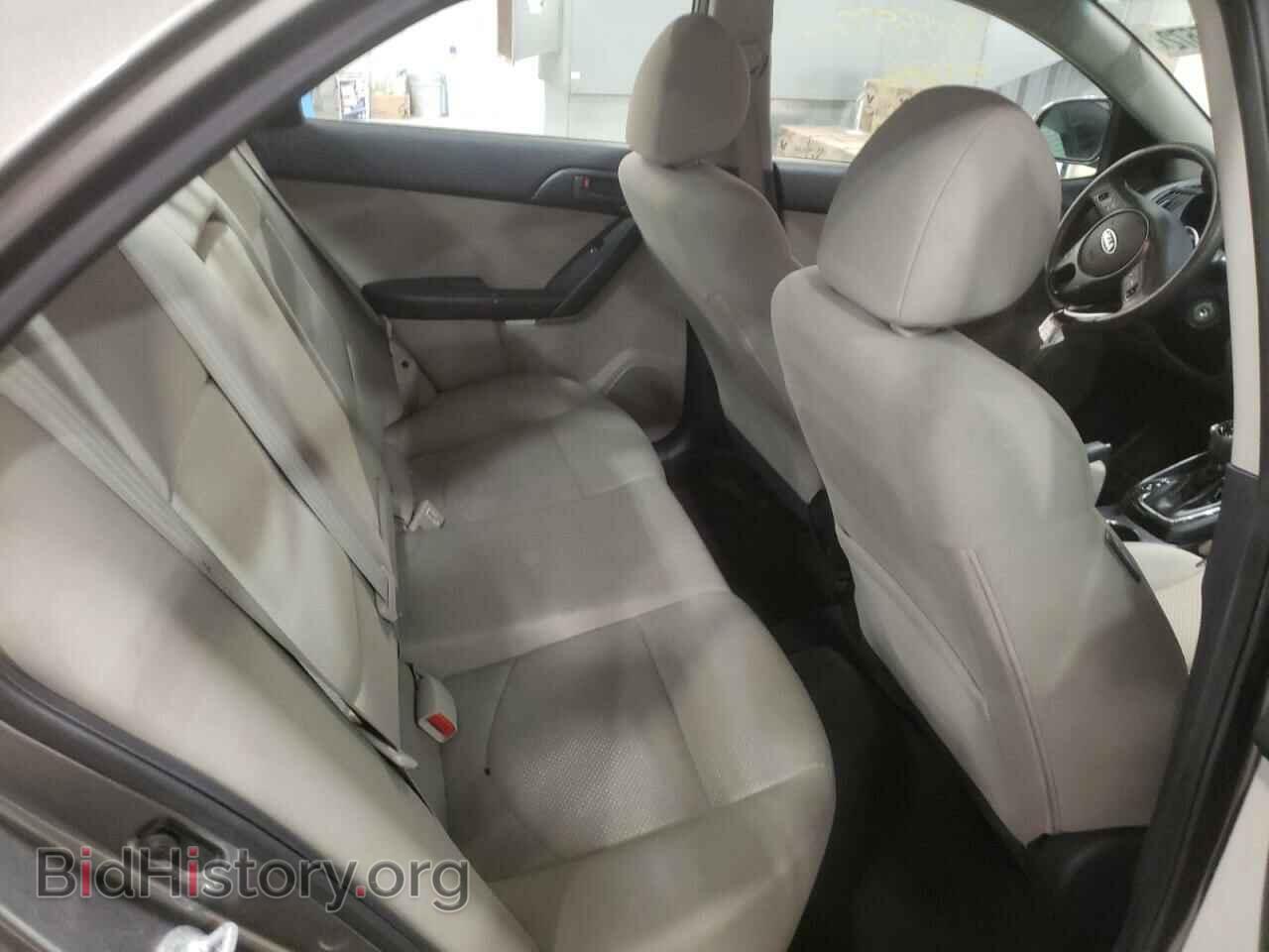 2011 KIA FORTE - VIN: KNAFU4A21B5421413 - Фото 6