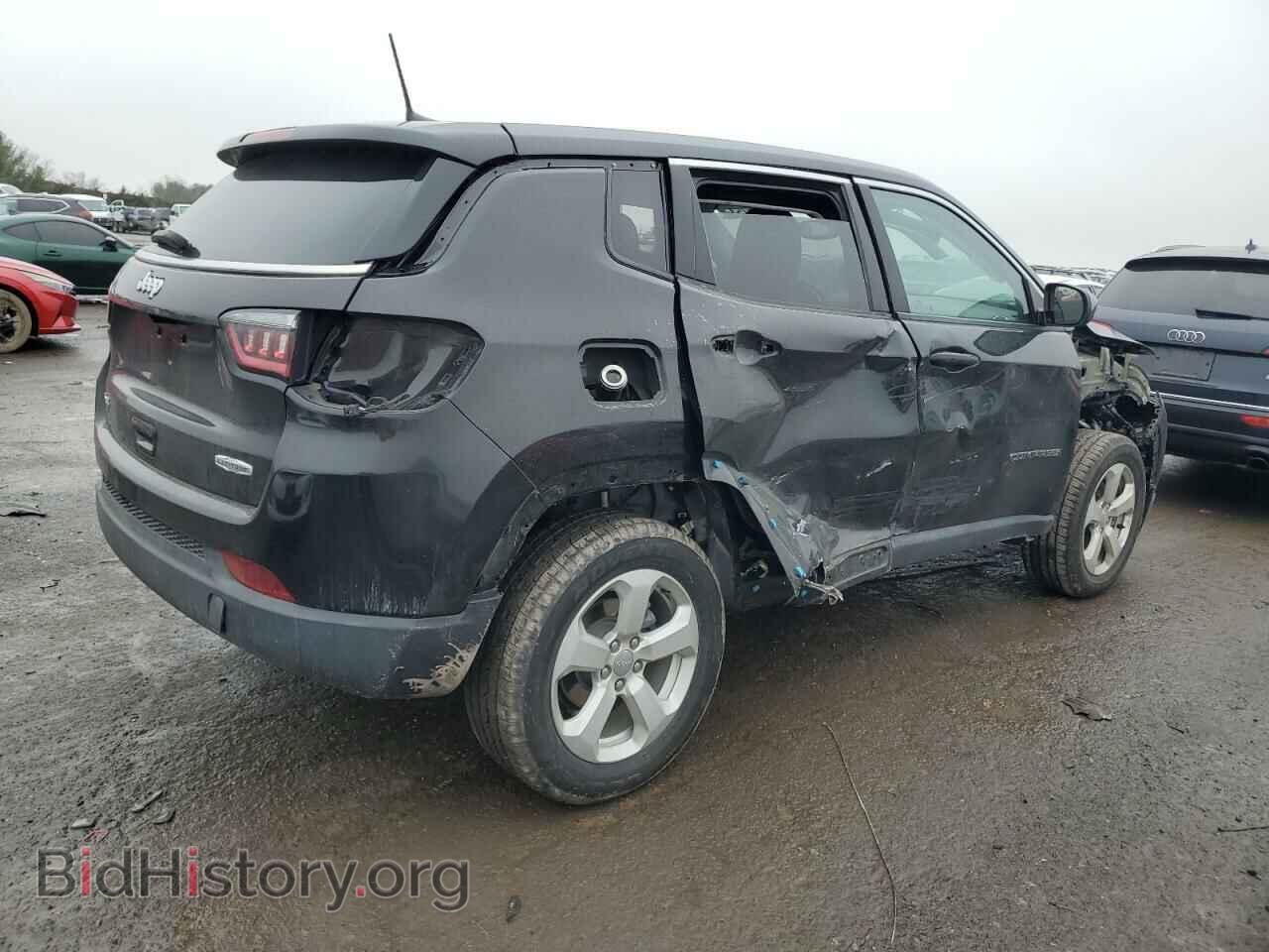 2019 JEEP COMPASS - VIN: 3C4NJDBB9KT675053 - Фото 3