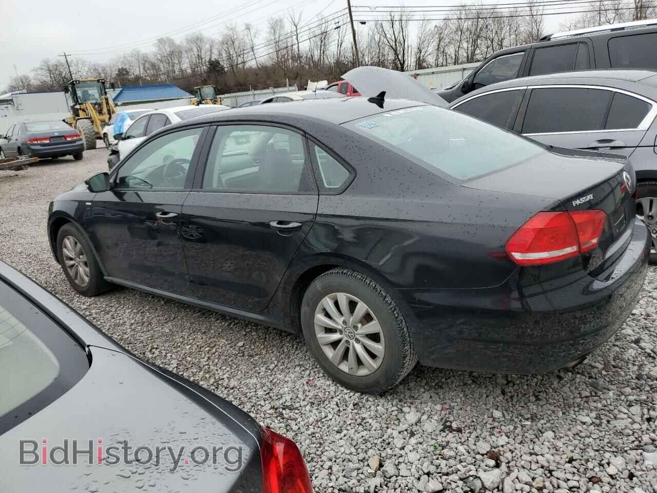 2015 VOLKSWAGEN PASSAT - VIN: 1VWAT7A39FC082067 - Фото 2