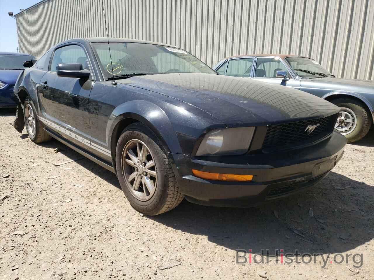 Photo 1ZVHT80N285145105 - FORD MUSTANG 2008