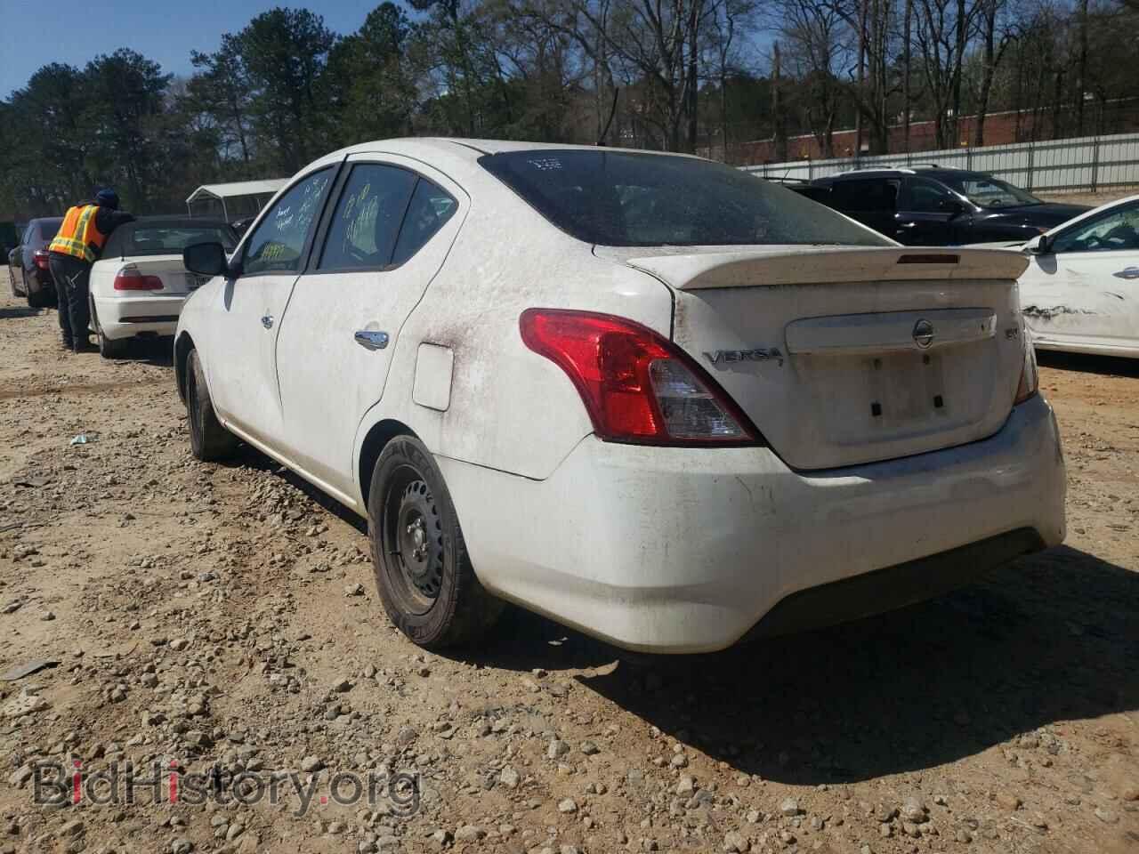2017 NISSAN VERSA - VIN: 3N1CN7AP3HL861614 - Фото 3