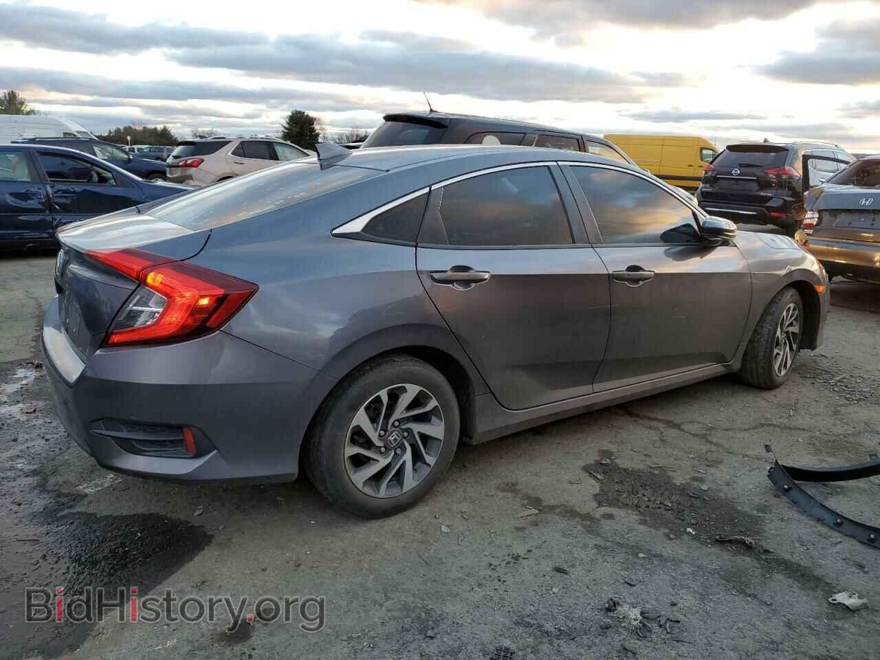 2017 HONDA CIVIC - VIN: 19XFC2F75HE200716 - Фото 3