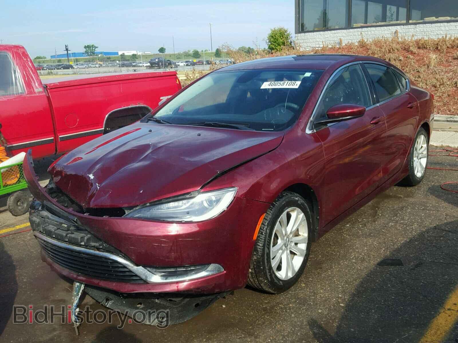 2015 CHRYSLER 200 - VIN: 1C3CCCAB0FN575785 - Фото 2
