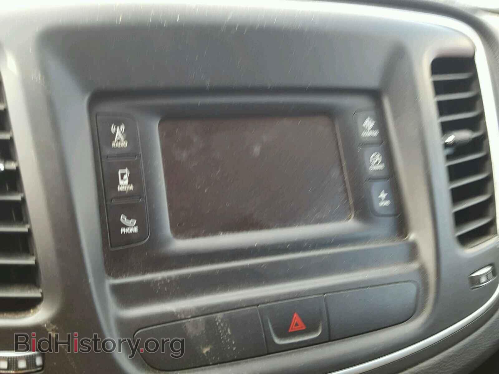 2015 CHRYSLER 200 - VIN: 1C3CCCAB0FN575785 - Фото 9