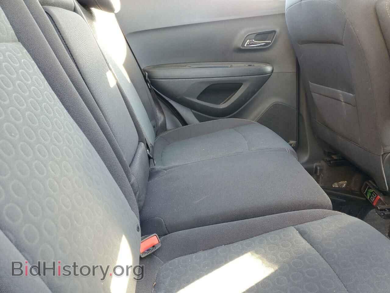 2019 CHEVROLET TRAX - VIN: 3GNCJKSB3KL332631 - Фото 10
