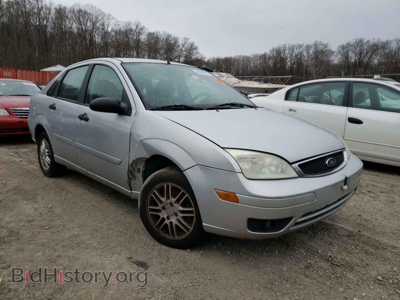 Photo 1FAHP34N17W135877 - FORD FOCUS 2007