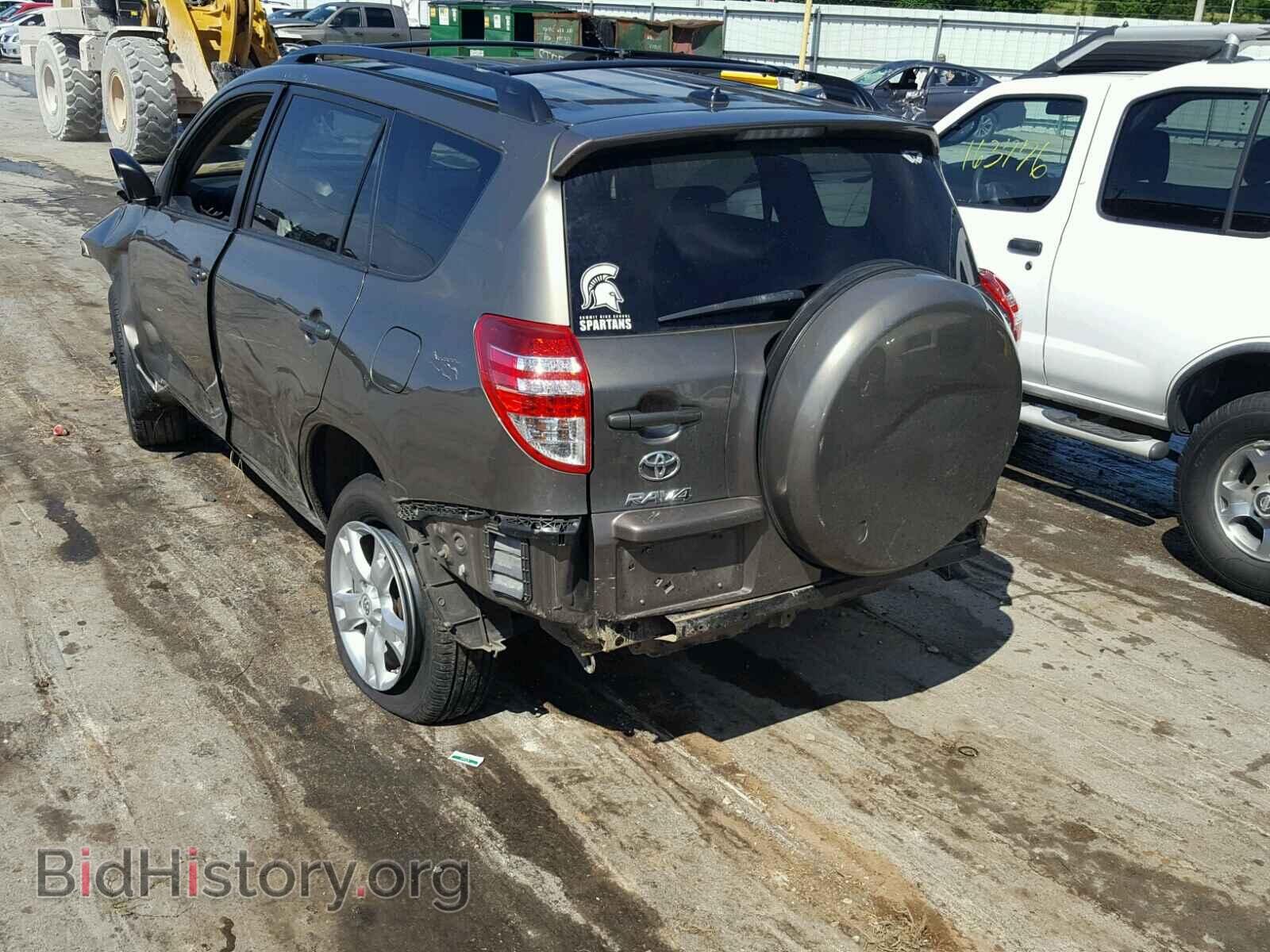 2011 TOYOTA RAV4 - VIN: 2T3ZF4DV5BW069560 - Фото 3