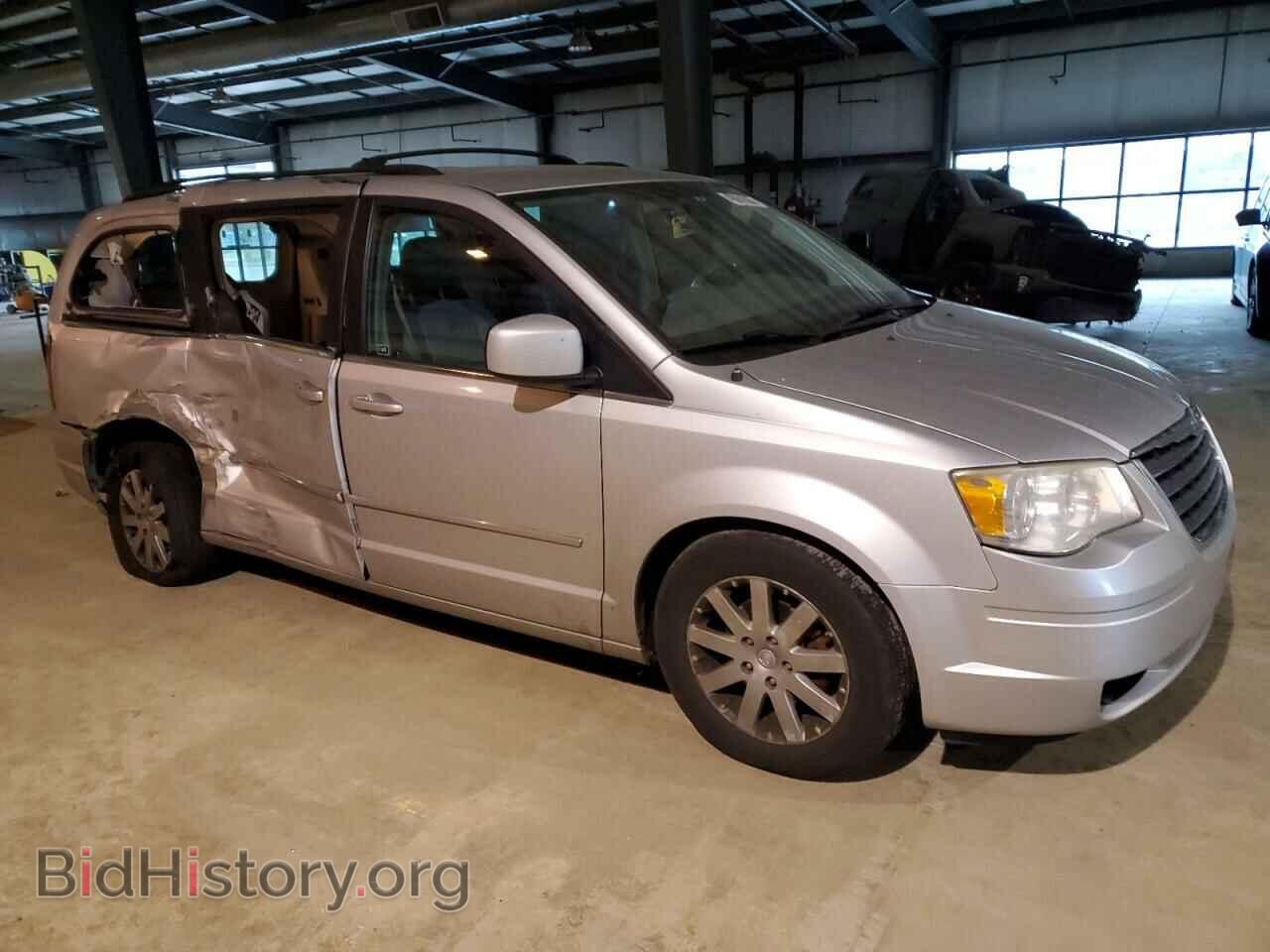 2010 CHRYSLER MINIVAN - VIN: 2A4RR5DX8AR136850 - Photo 4