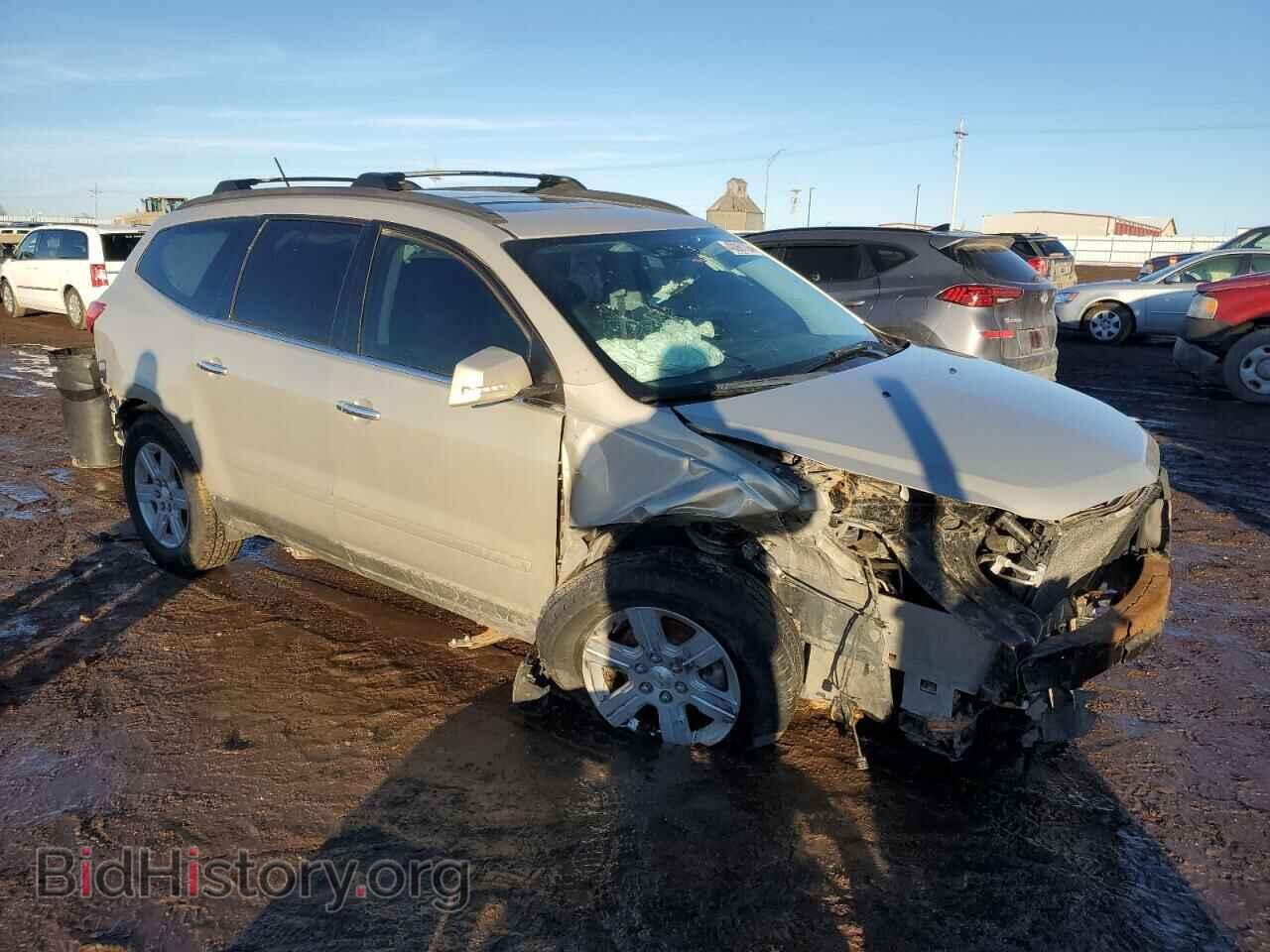 2010 CHEVROLET TRAVERSE - VIN: 1GNLVFED0AS134002 - Фото 4