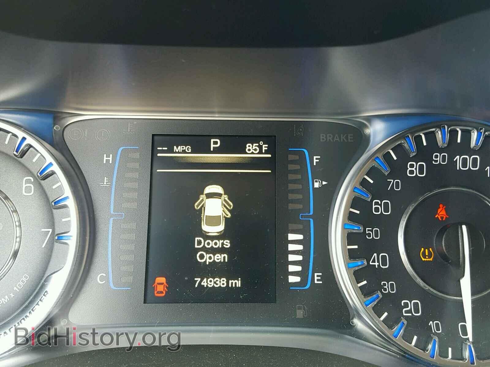 2015 CHRYSLER 200 - VIN: 1C3CCCAB0FN624905 - Фото 8