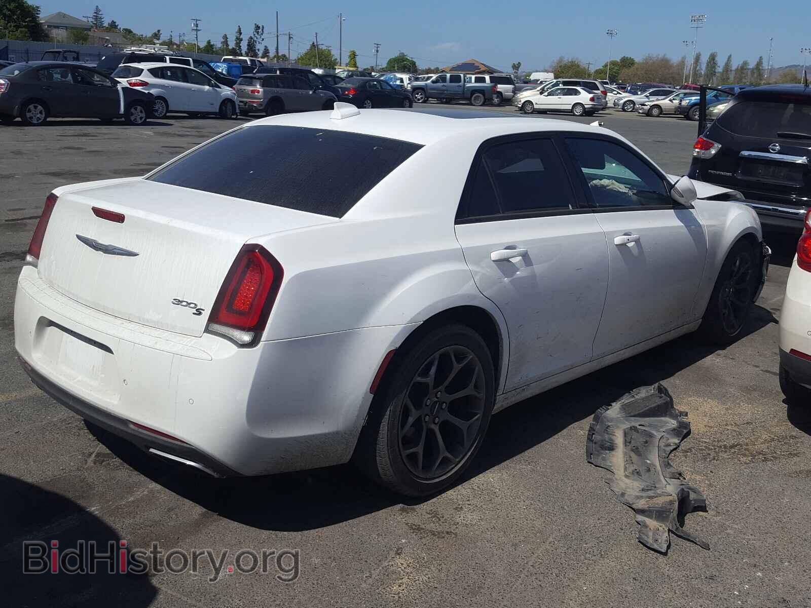 2015 CHRYSLER 300 - VIN: 2C3CCABG9FH763566 - Фото 4