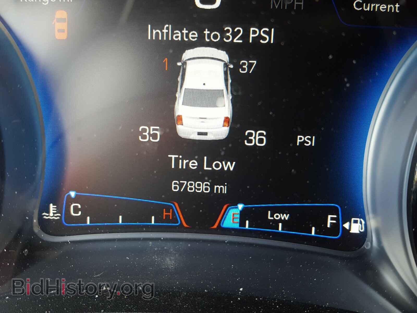 2015 CHRYSLER 300 - VIN: 2C3CCABG9FH763566 - Фото 8