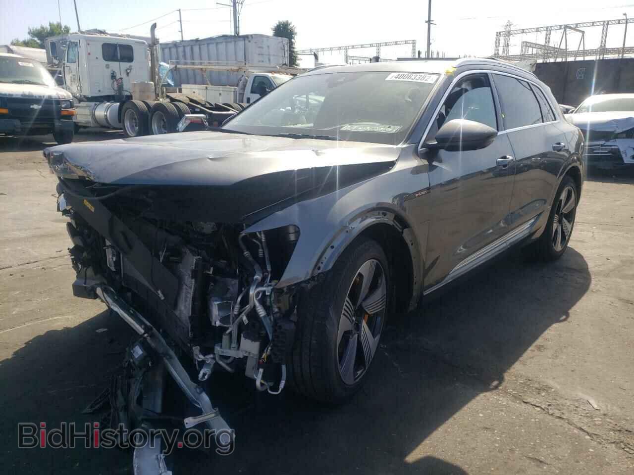 2019 AUDI E-TRON - VIN: WA1VAAGE9KB008061 - Фото 2