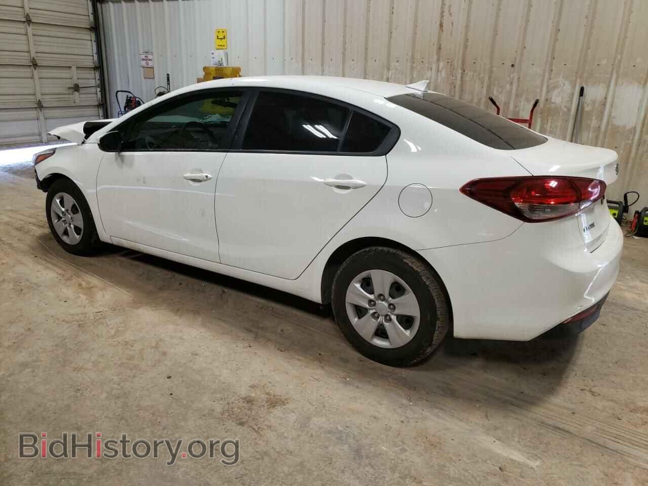 2017 KIA FORTE - VIN: 3KPFK4A78HE064037 - Фото 2