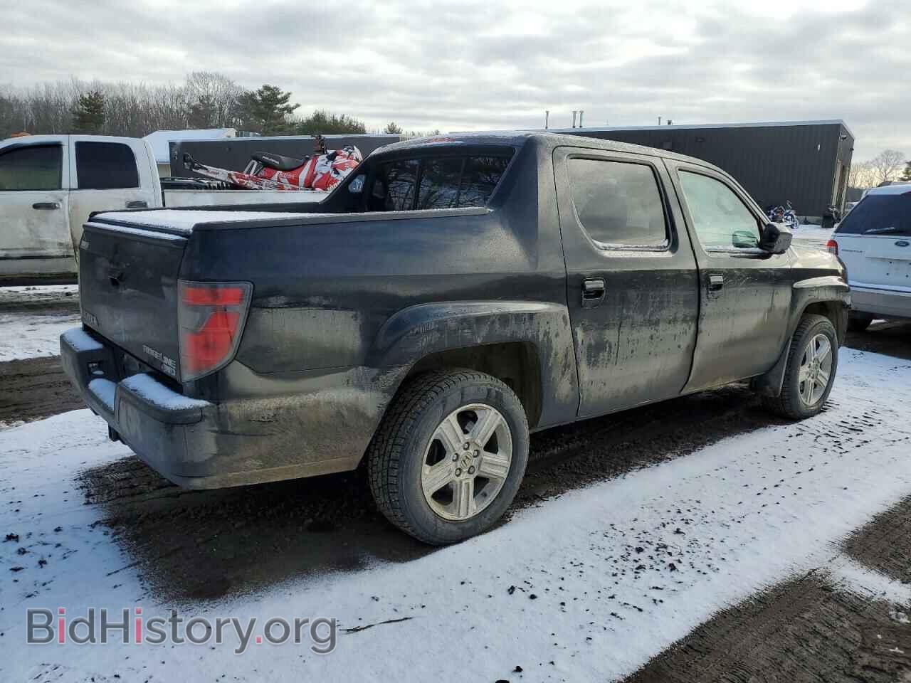 2013 HONDA RIDGELINE - VIN: 5FPYK1F53DB002216 - Фото 3