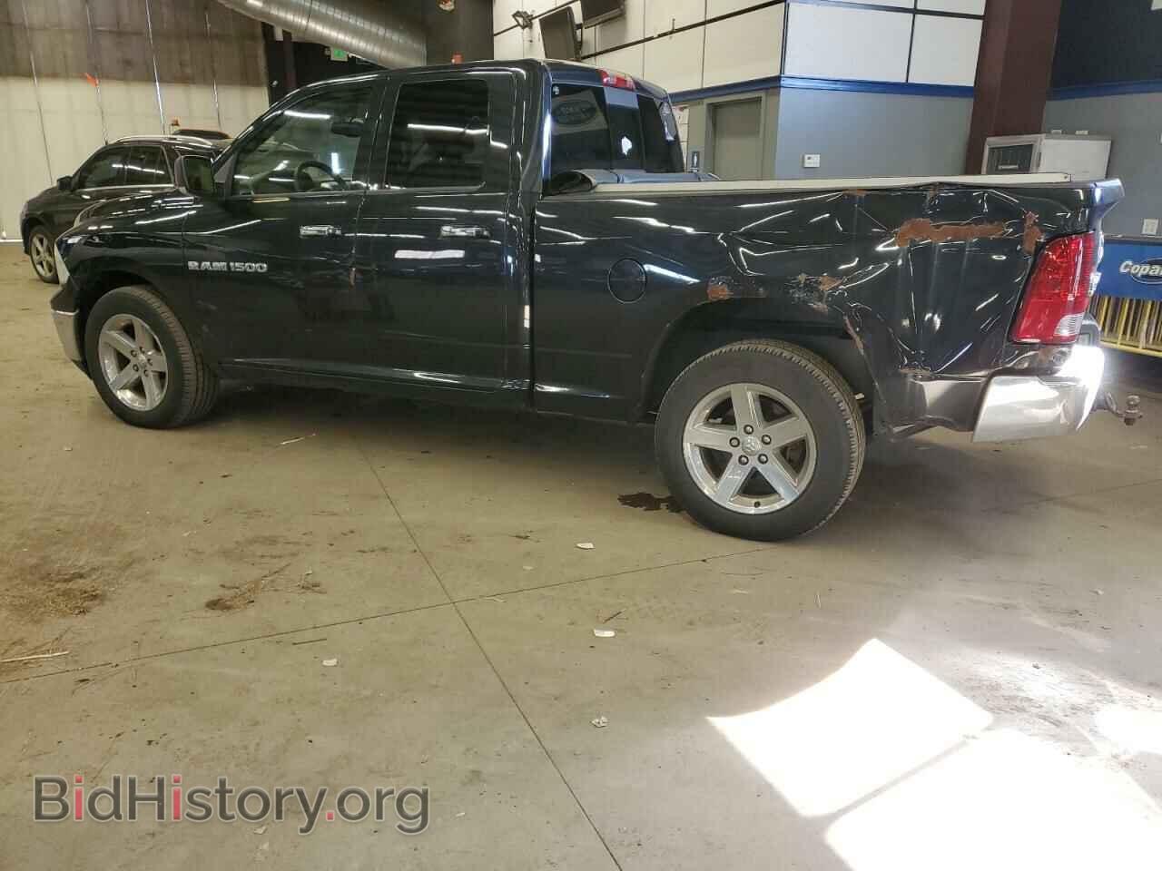2011 DODGE RAM 1500 - VIN: 1D7RV1GP7BS558409 - Фото 2