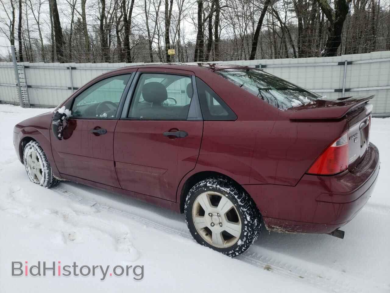 2007 FORD FOCUS - VIN: 1FAHP34N97W278575 - Фото 2