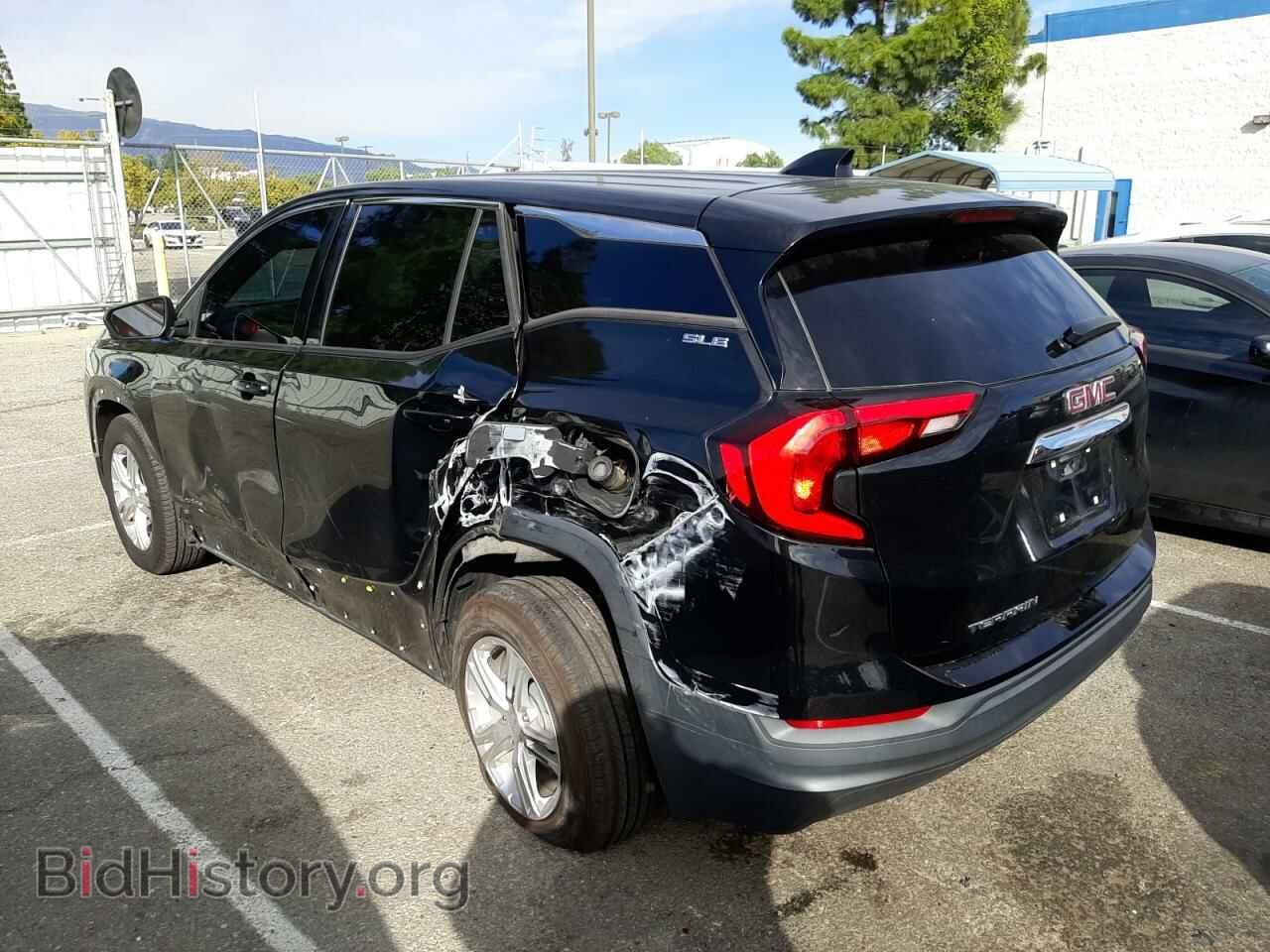 2018 GMC TERRAIN - VIN: 3GKALLEV7JL168633 - Фото 2
