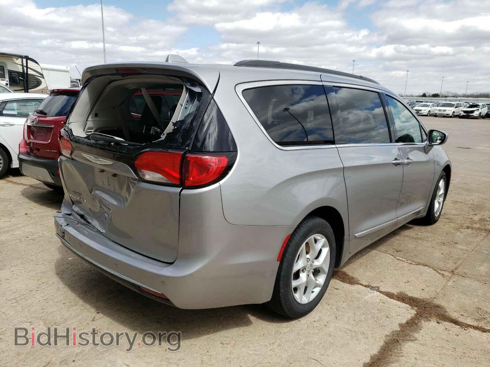 2017 CHRYSLER PACIFICA - VIN: 2C4RC1BG9HR668332 - Photo 4