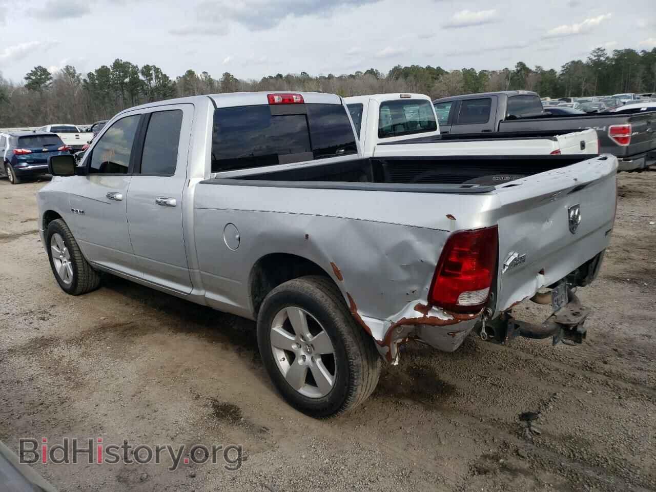 2010 DODGE RAM 1500 - VIN: 1D7RB1GP2AS112031 - Фото 2
