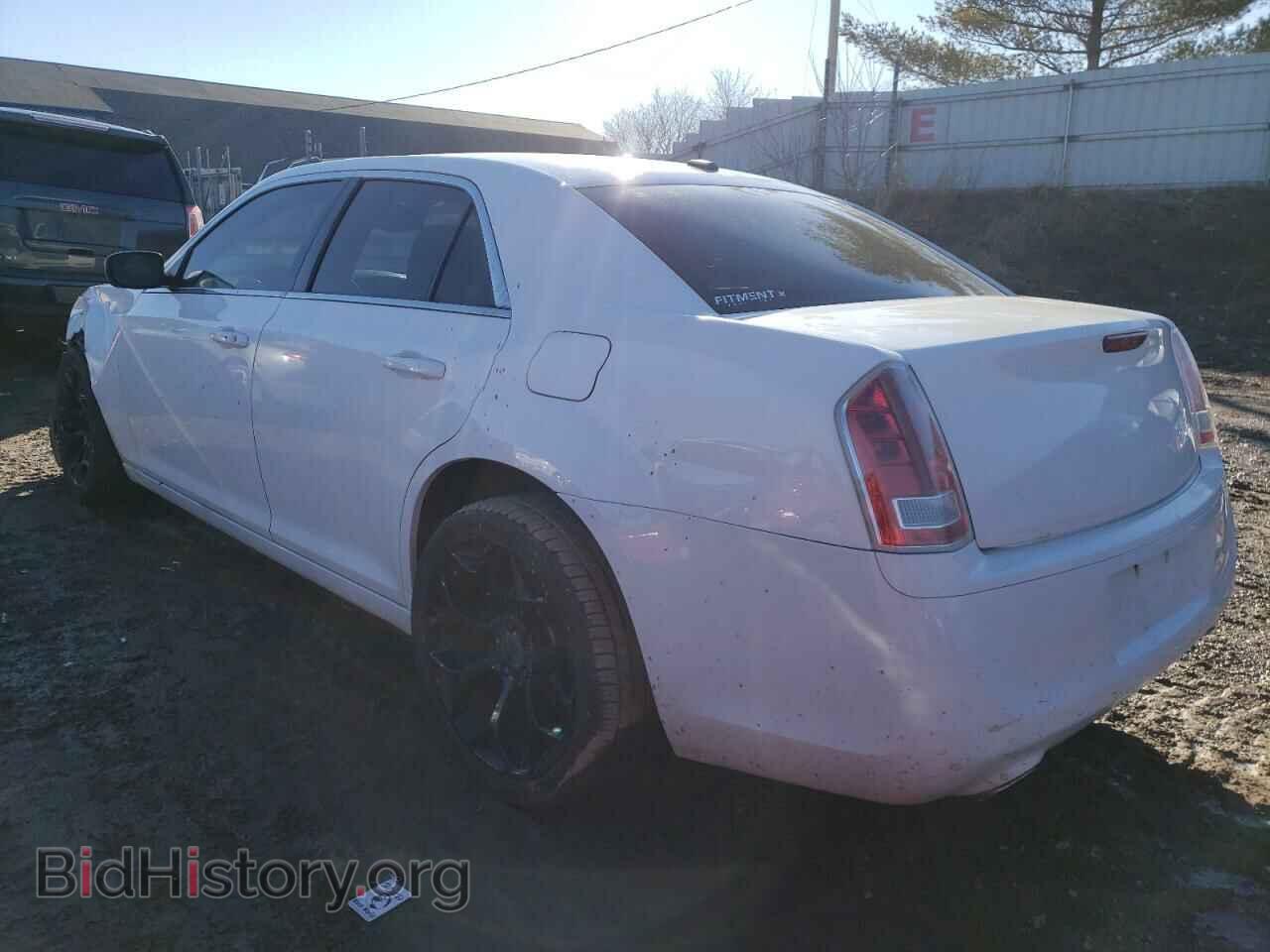 2013 CHRYSLER 300 - VIN: 2C3CCAGG0DH615828 - Фото 2