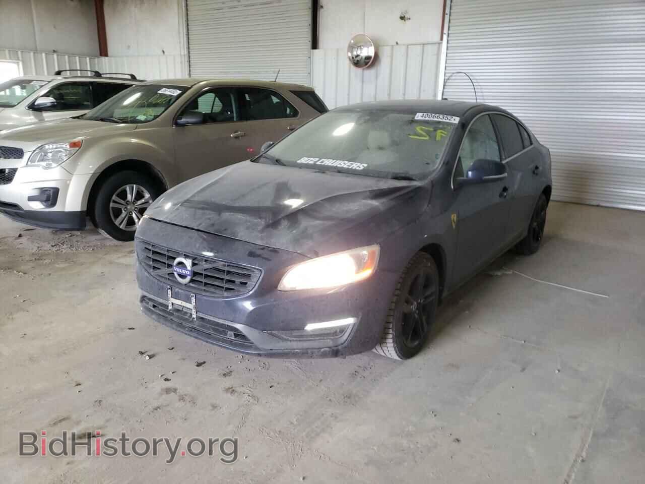 2014 VOLVO S60 - VIN: YV1612FS4E2295802 - Фото 2