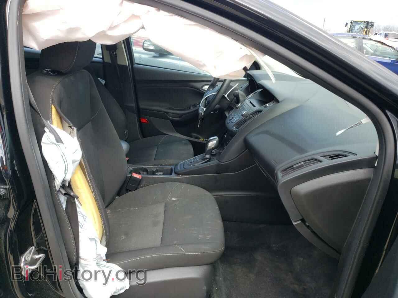 2016 FORD FOCUS - VIN: 1FADP3F22GL393120 - Photo 5
