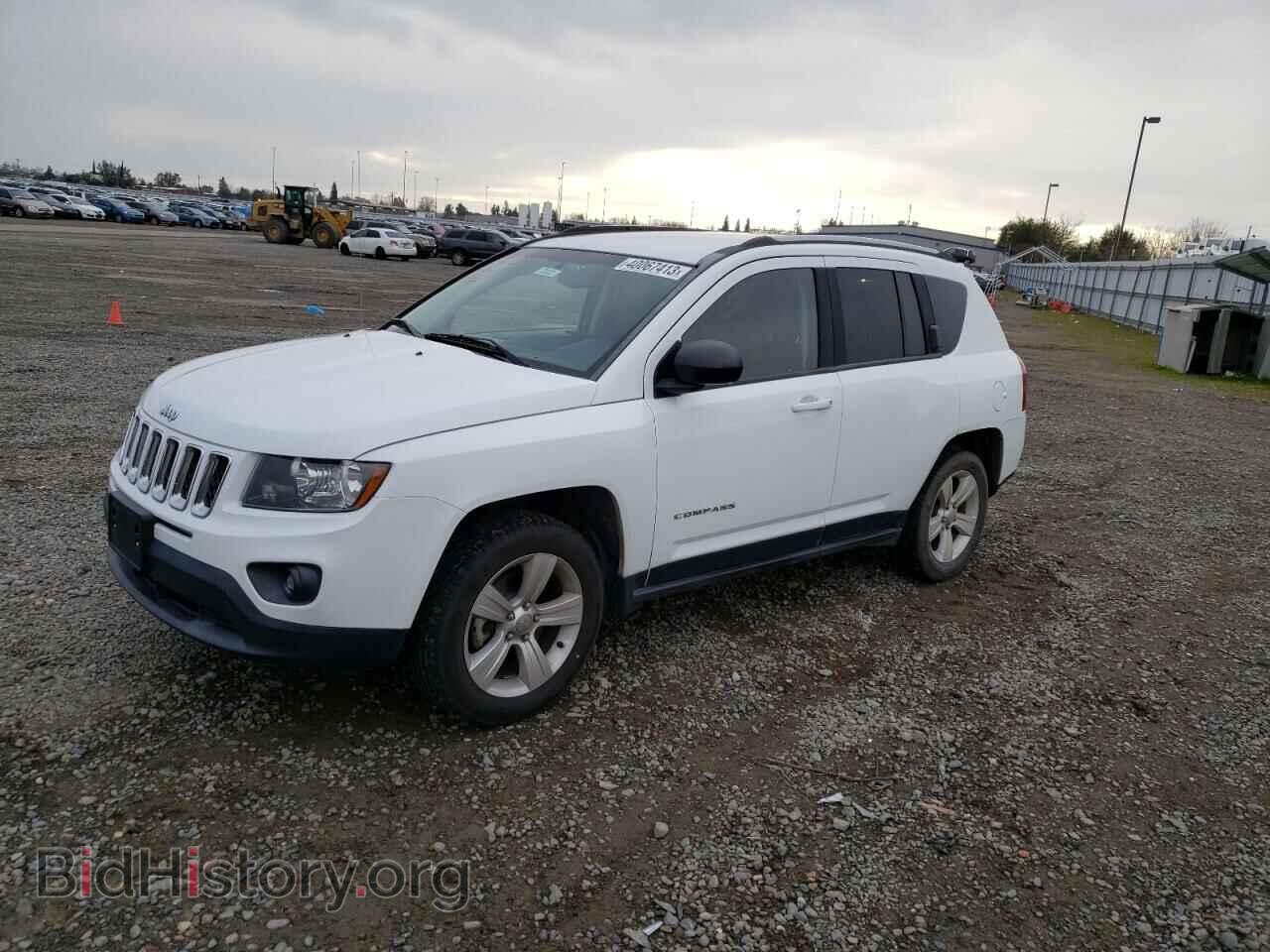 Фотография 1C4NJCBAXGD524527 - JEEP COMPASS 2016