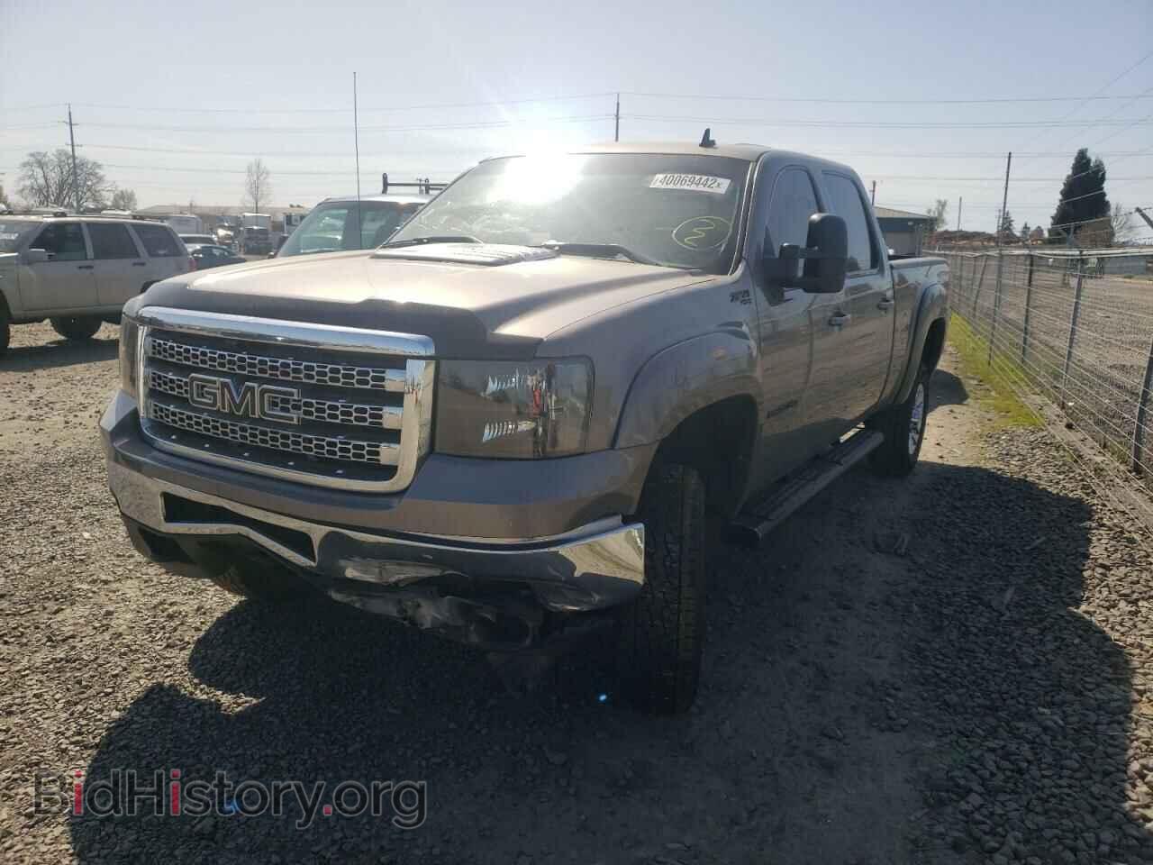 2012 GMC SIERRA - VIN: 1GT121C80CF148446 - Фото 2