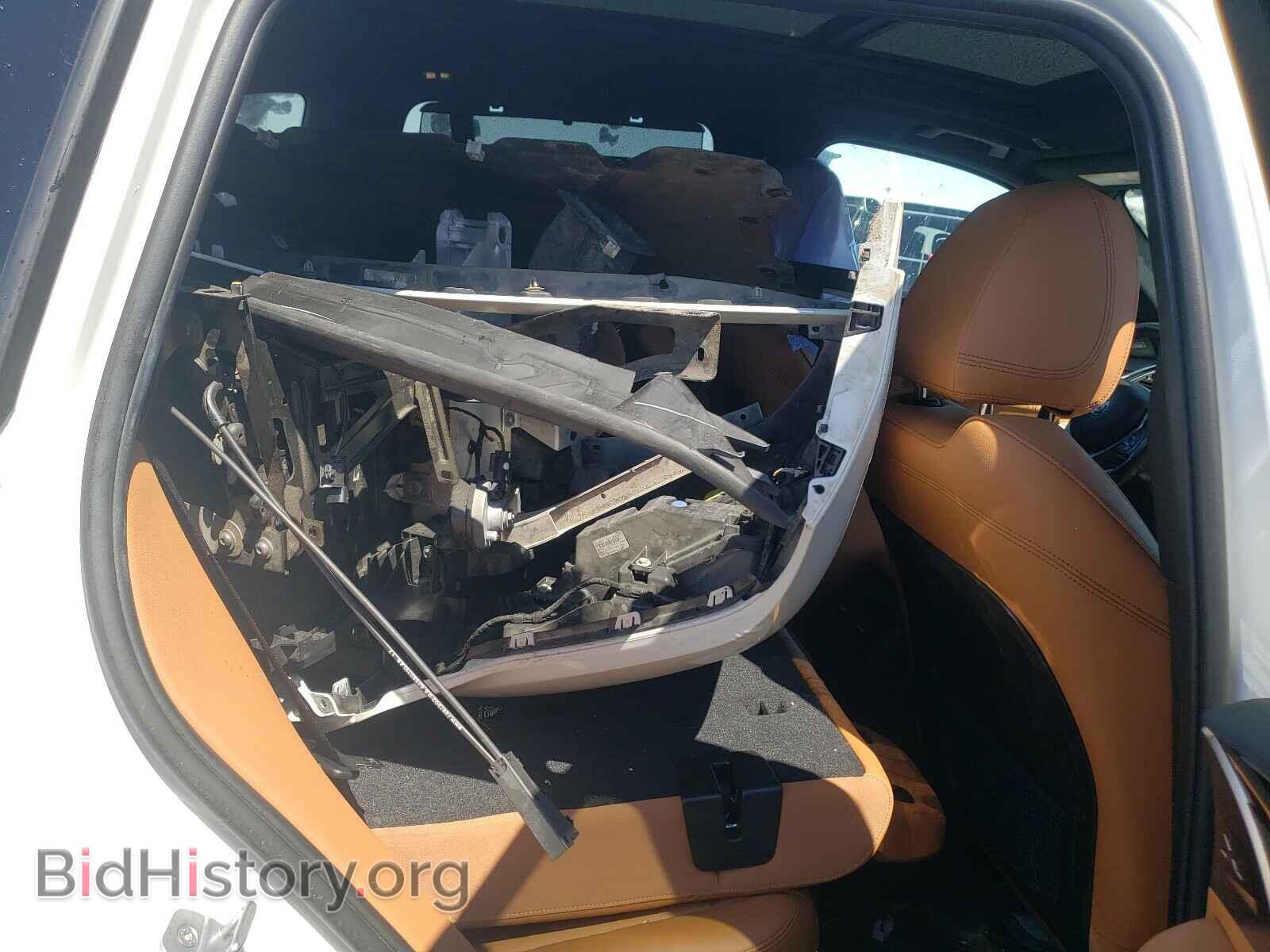 2018 BMW X3 - VIN: 5UXTS3C54J0Y99042 - Фото 6