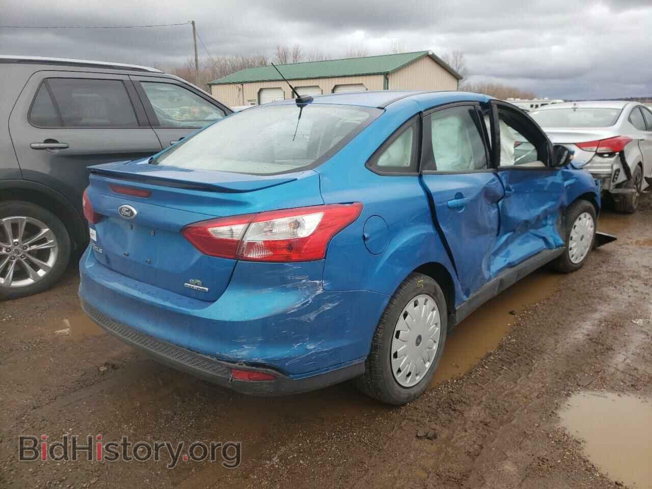 2013 FORD FOCUS - VIN: 1FADP3F24DL158228 - Photo 4