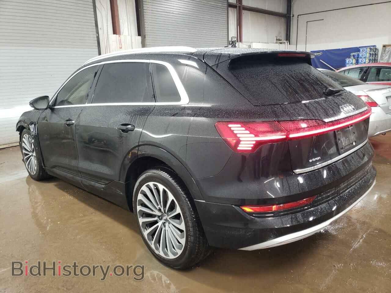2019 AUDI E-TRON - VIN: WA1VABGE7KB020540 - Фото 2