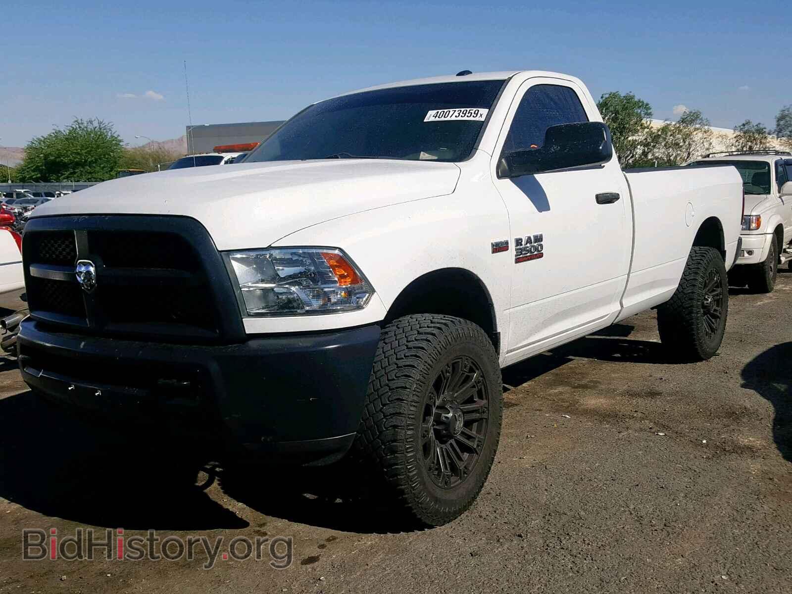 2016 RAM 3500 ST - VIN: 3C63R2AT0GG149545 - Фото 2
